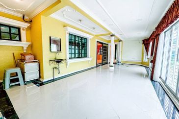 Taman Lembah Keramat AU5