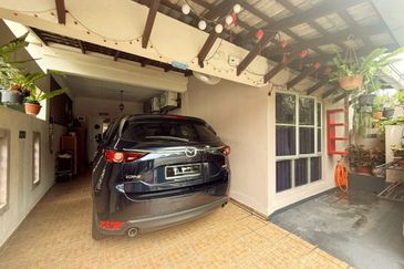 Taman Amanputra, Puchong South