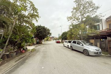 Taman Amanputra, Puchong South