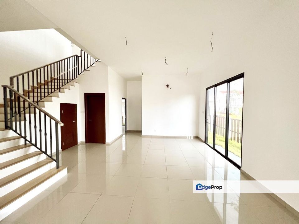 Setia Safiro Cyber 10 End Lot 2 Storey Terrace Lakeview for sale, Selangor, Cyberjaya