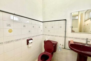 Bandar Tun Hussein Onn