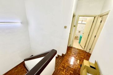 Bandar Tun Hussein Onn