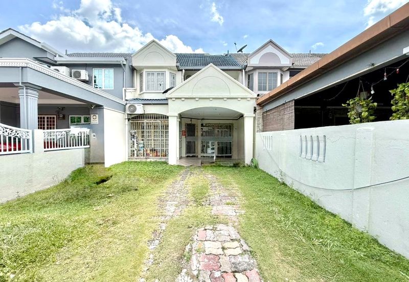 Bandar Tun Hussein Onn