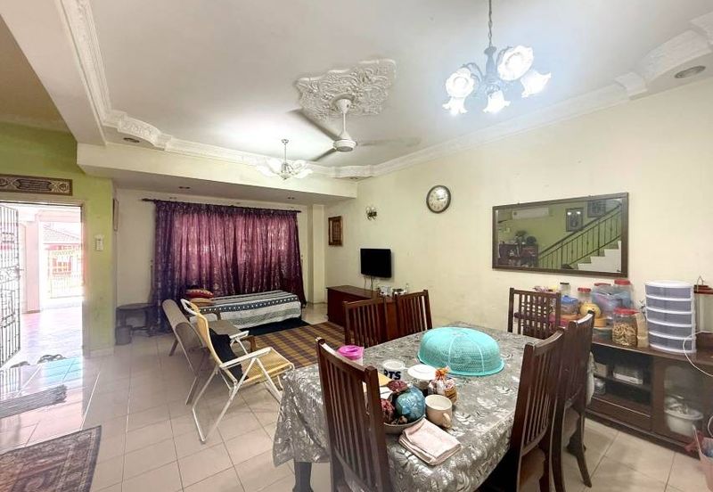 Pusat Bandar Putra Permai