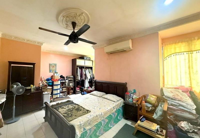 Pusat Bandar Putra Permai