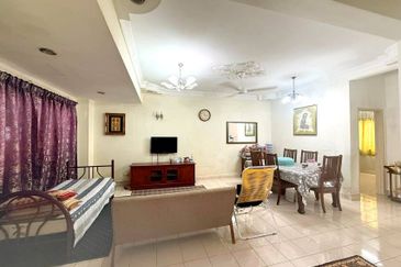 Pusat Bandar Putra Permai