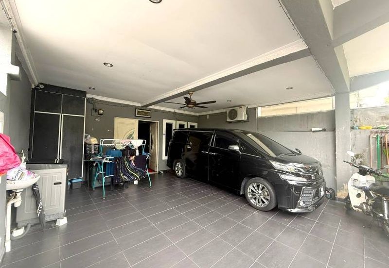 Taman Saujana Puchong