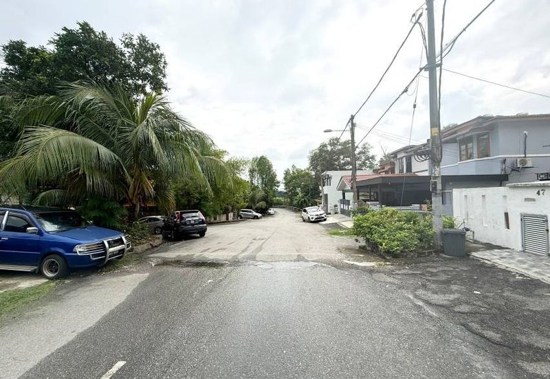 Taman Saujana Puchong