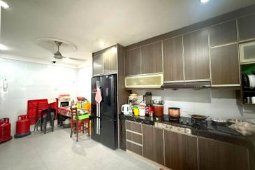 Taman Saujana Puchong