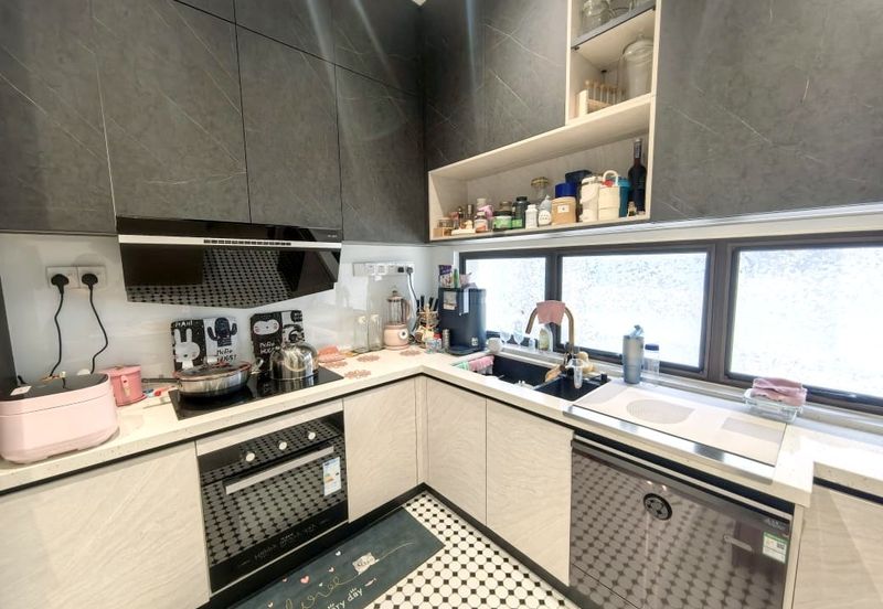 Three Storey Mulia Residence Cyberjaya FOR SALE