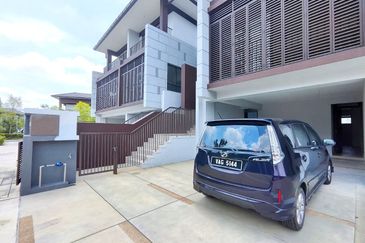 The Mulia Residences