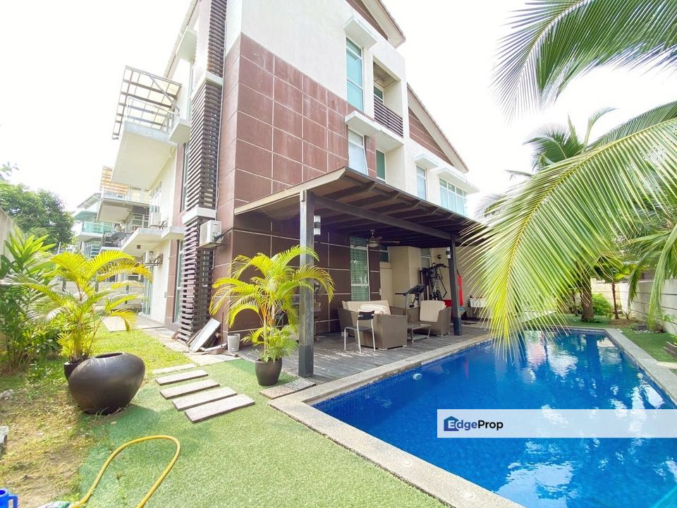 2.5 Storey Bungalow Lake Valley Avenue 6 Bandar Tun Hussein Onn, Selangor, Cheras