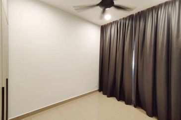 LBS Skylake Residence