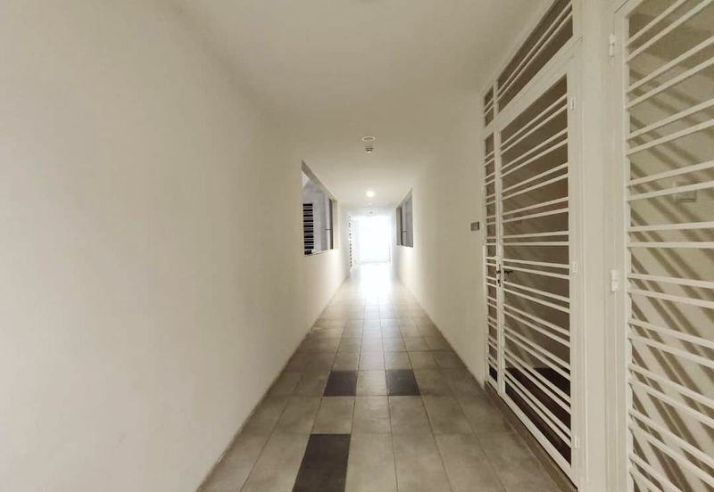 LBS Skylake Residence