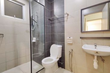 LBS Skylake Residence