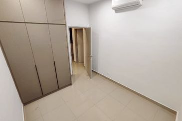 LBS Skylake Residence