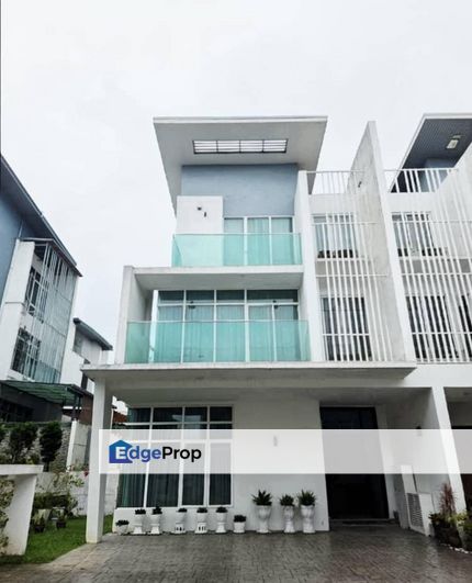 3 Storey Semi D Clover Garden Residence Cyberjaya, Selangor, Cyberjaya