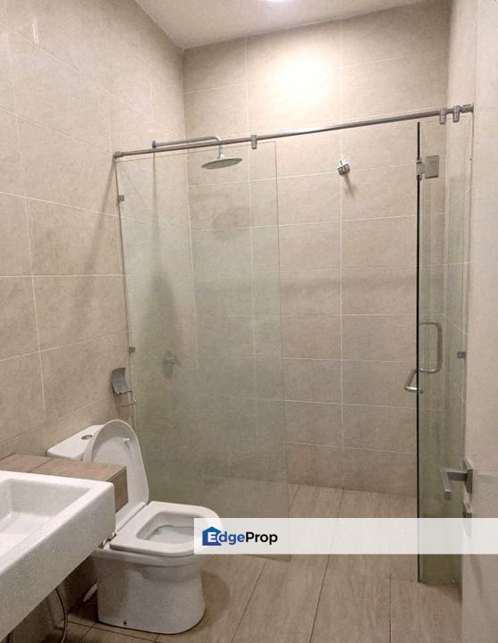 3 Storey Semi D Clover Garden Residence Cyberjaya, Selangor, Cyberjaya