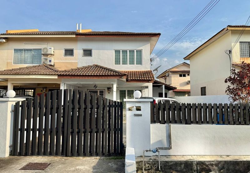 Pusat Bandar Putra Permai