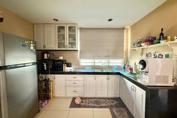 Pusat Bandar Putra Permai