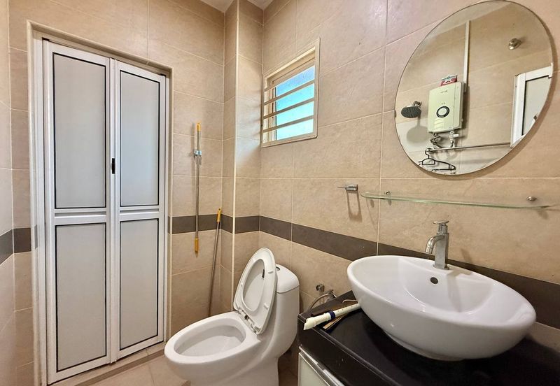 Pusat Bandar Putra Permai