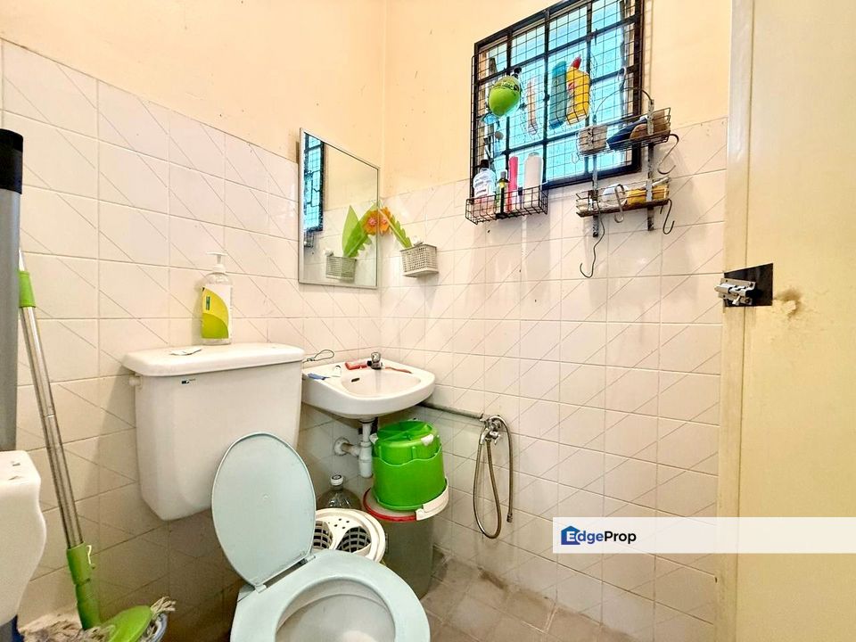 Double Storey Terrace House USJ 6 for sale, Selangor, USJ
