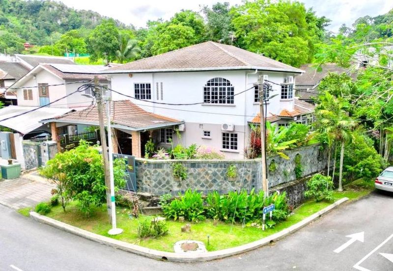 Jalan Taman Melawati