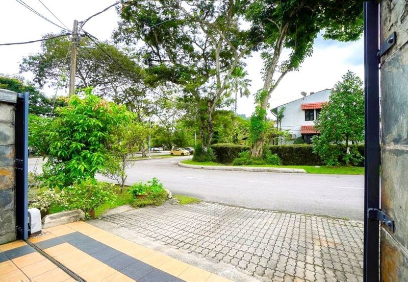 Jalan Taman Melawati