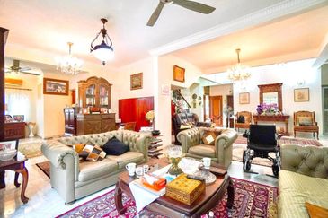 Jalan Taman Melawati