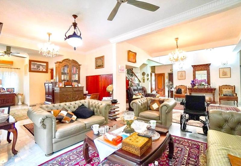 Jalan Taman Melawati