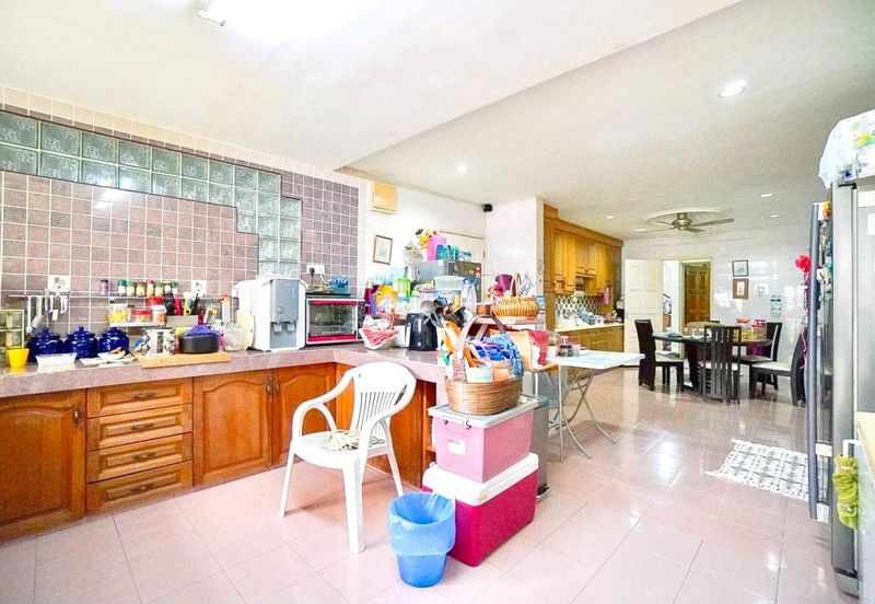 Jalan Taman Melawati