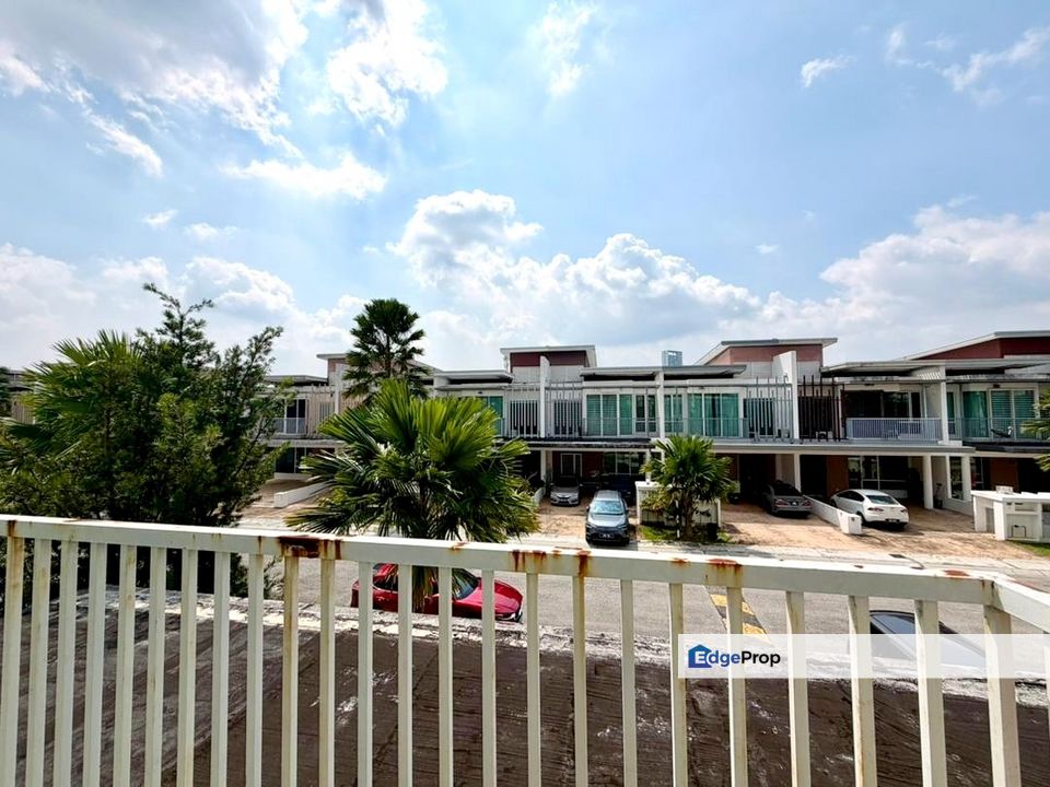 End Lot 2 Storey Cassia Garden Residence Cyberjaya for sale, Selangor, Cyberjaya