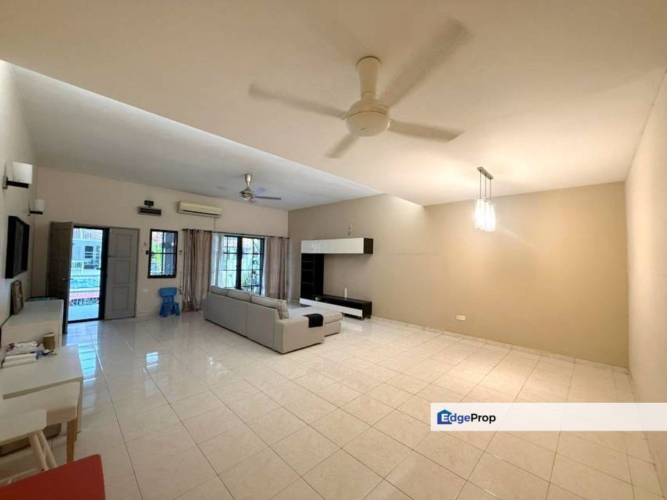 Double Storey House Bandar Nusaputra Puchong for SALE, Selangor, Puchong South