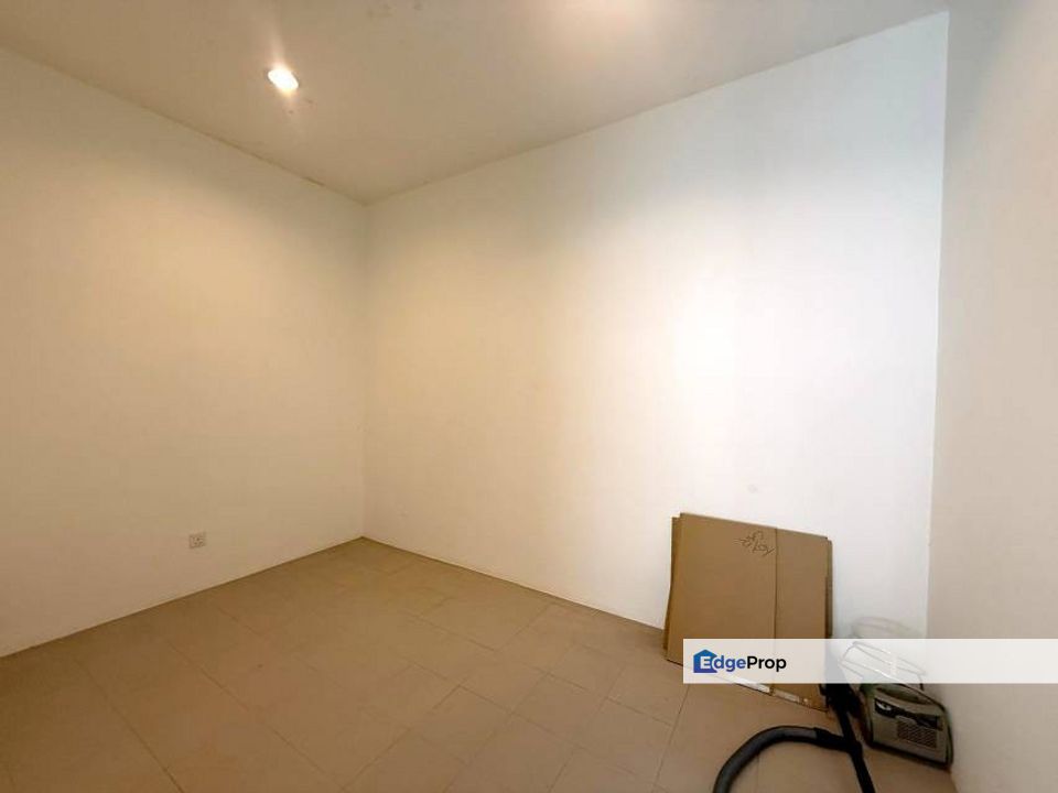 3 Storey Bungalow 20 Trees West Taman Melawati Ulu Klang for sale, Selangor, Taman Melawati