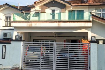 Pusat Bandar Putra Permai