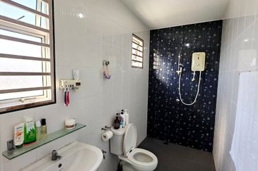 Pusat Bandar Putra Permai