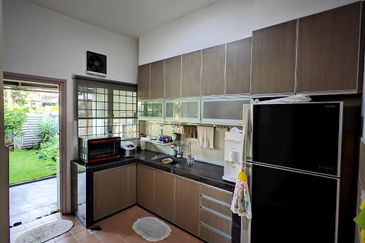 Pusat Bandar Putra Permai