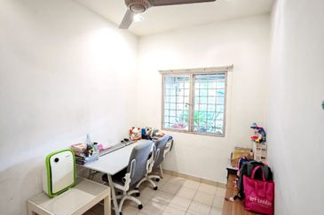 Pusat Bandar Putra Permai