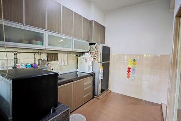 Pusat Bandar Putra Permai