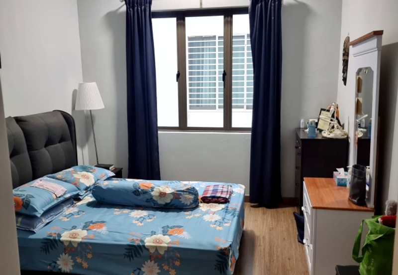 Lake Point Residence