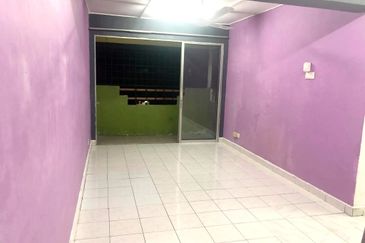 Taman Cahaya, Ampang