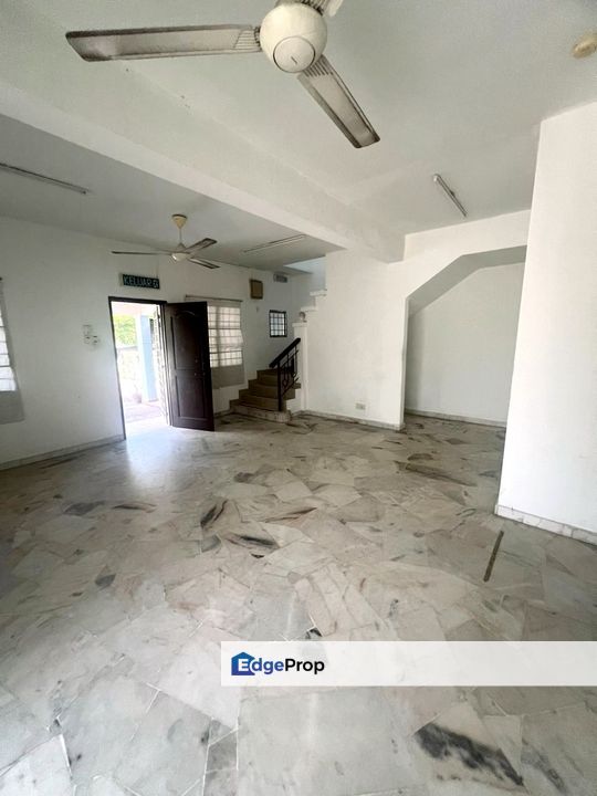 DOUBLE STOREY TERRACE PUTRA HEIGHTS FOR RENT, Selangor, Subang Jaya