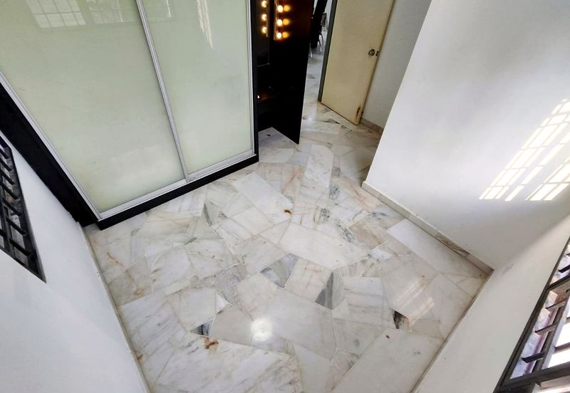 Kekwa Apartment @ Putra Perdana