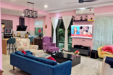 Lake Point Residence