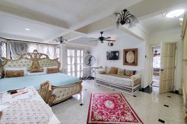 Seksyen 11, Shah Alam