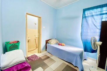 Semi D Double Storey Cluster Puncak Alam for sale