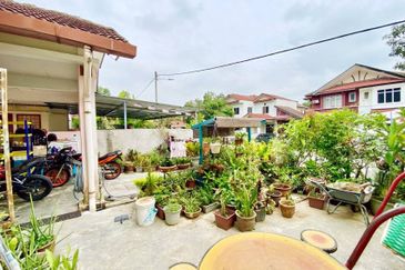 Semi D Double Storey Cluster Puncak Alam for sale