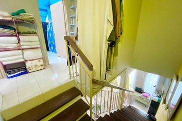 Semi D Double Storey Cluster Puncak Alam for sale