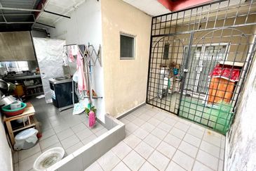 Taman Amanputra, Puchong South