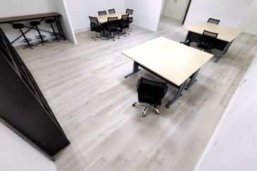 Kenwingston Square Garden